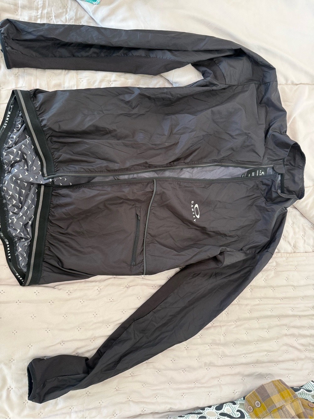Oakley Cycling Jacket Like New Large